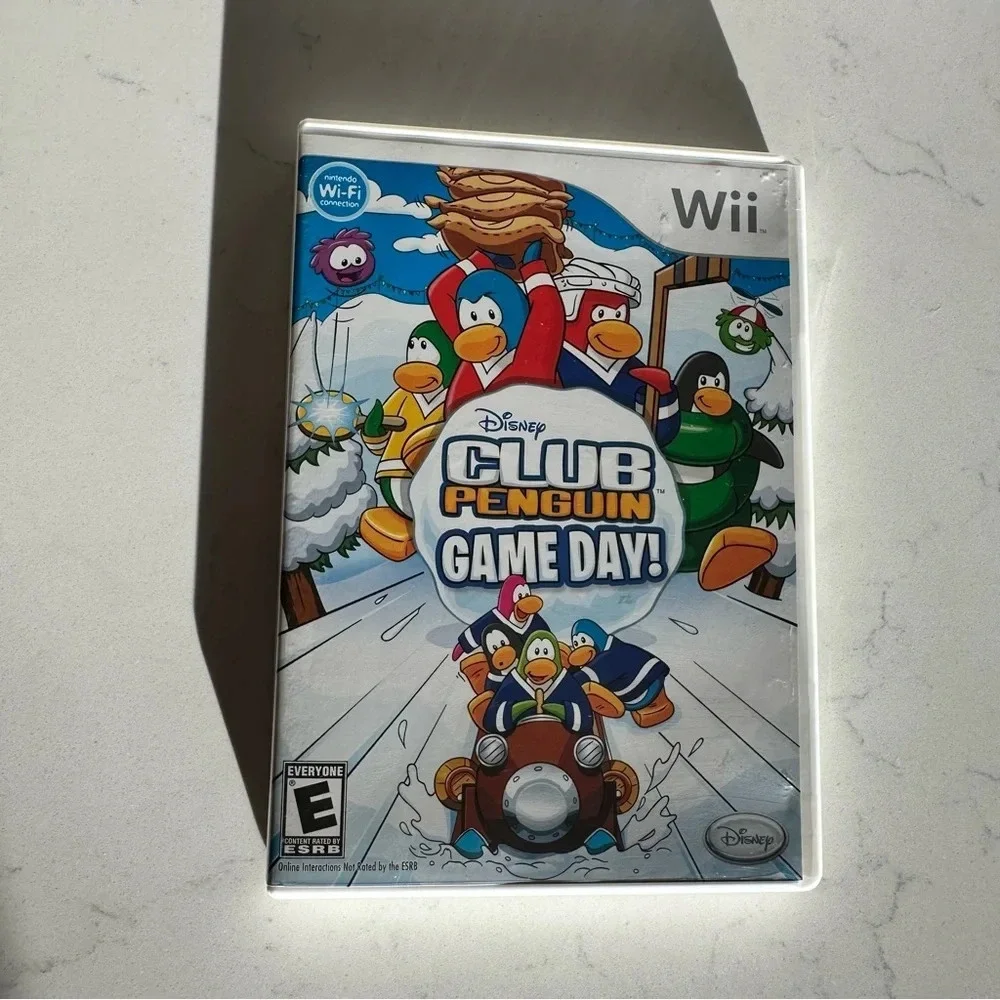 Nintendo Wii Club Penguin Game Day complete game with manual